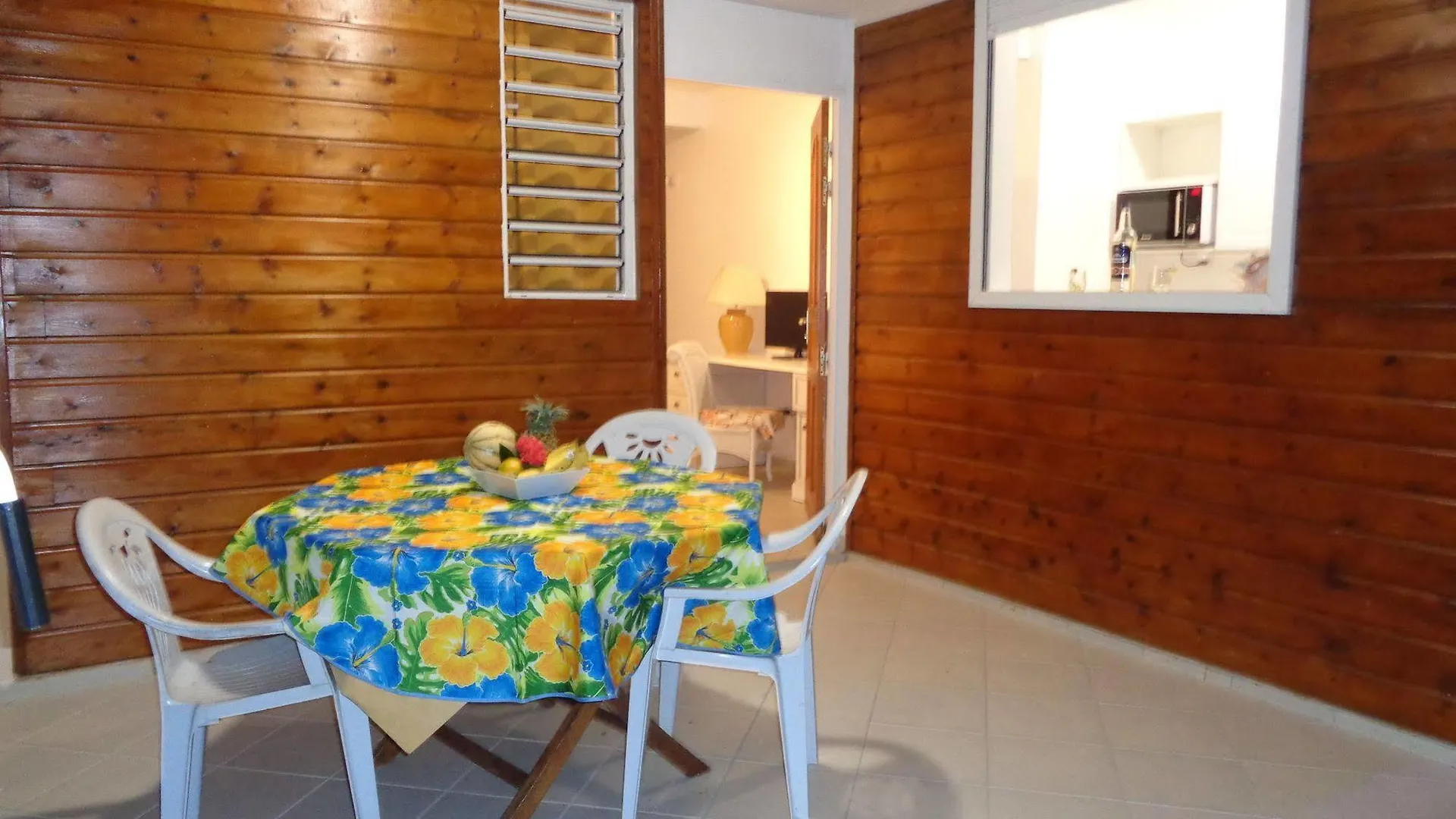 *** Отель Gite Tropic Vacances Сен-Франсуа Гваделупа
